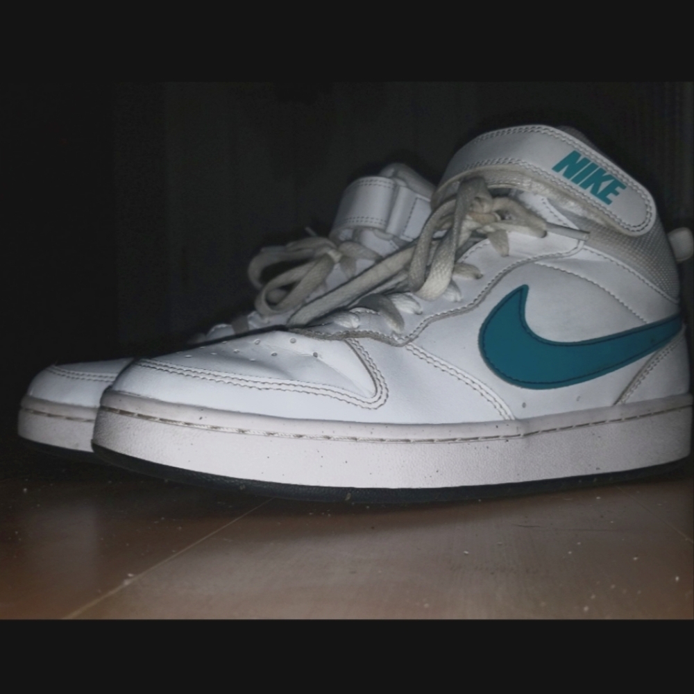 Nike Court Borough Mid 2 Kids' Shoes